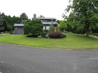 3705 Surrey Dr S, Whitehall Township, PA 18103
