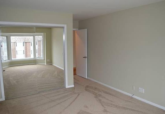 5th image of 201 Thames Pkwy APT 1C