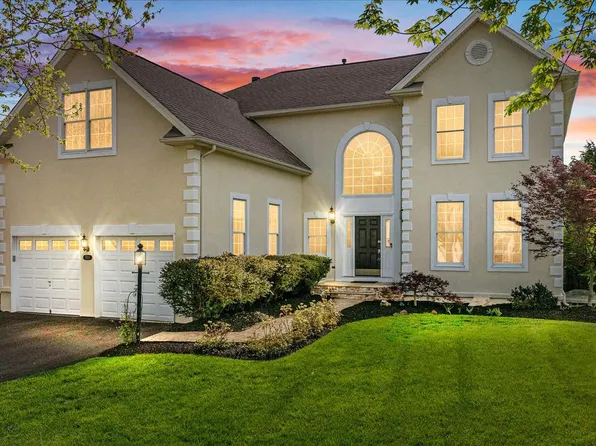 5624 Tournament Dr, Haymarket, VA 20169