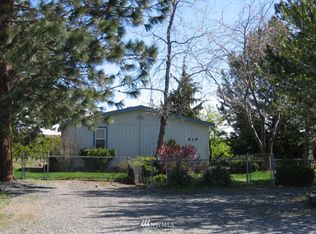 619 Thunderbird Way S, Mattawa, WA 99349