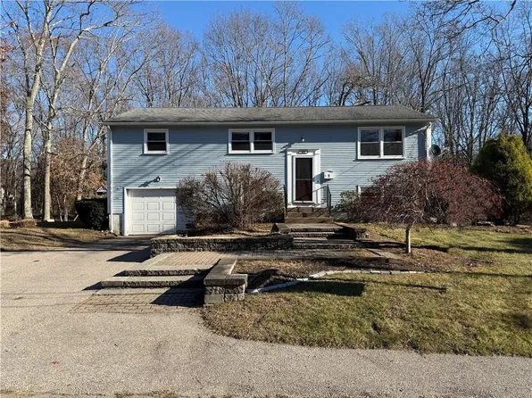 101 Himes St, North Kingstown, RI 02852