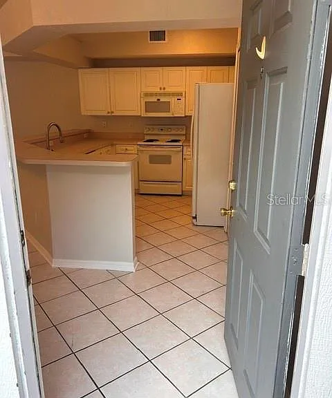 350 NW 50th Blvd #350 — Photo 3