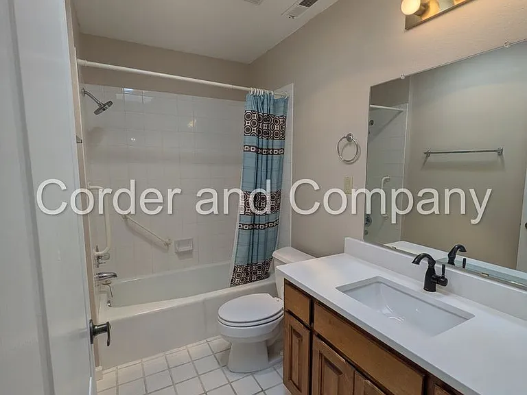 3345 Esplanade Cir SE — Photo 22