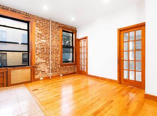 324 E 52nd St APT 2A, New York, NY 10022