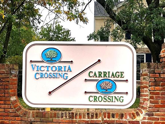 3rd image of 16551 Victoria Crossing Dr Unit D