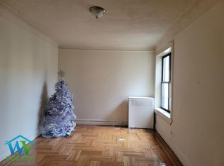 245 E 196th St APT 5E, Bronx, NY 10458