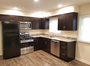 4630 Vernon Ave APT 2, Brookfield, IL 60513