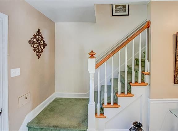 5th image of 2812 Grand Ave