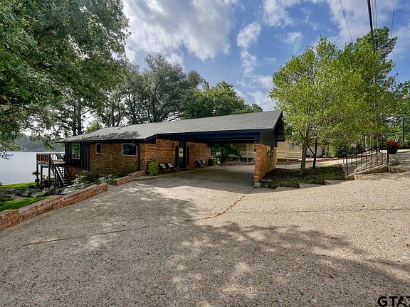 4th image of 1327 Hideaway Ln W