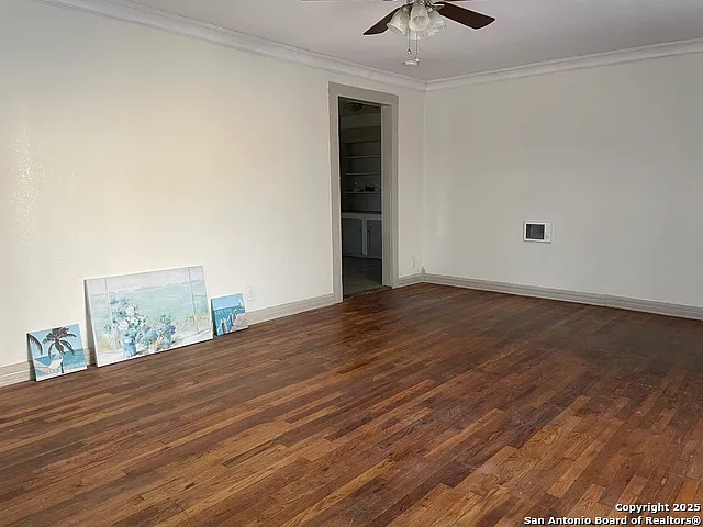 2 bed, 1.0 bath, 1092 sqft, $1,200 — Photo 2