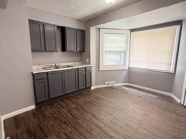 14134 Collingham Dr — Photo 5