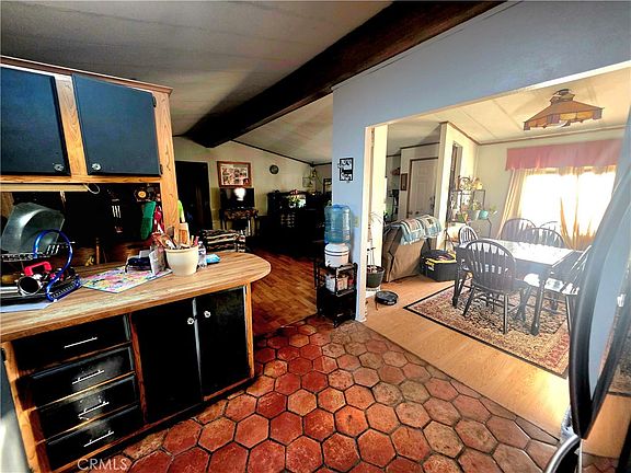 3rd image of 10623 Desert View Rd