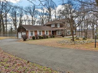 3 Sandusky Rd, New City, NY 10956