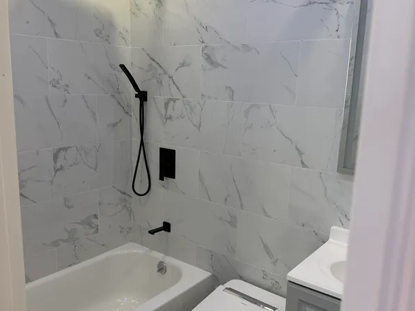 950 E 217th St Floor 3, Bronx, NY 10469