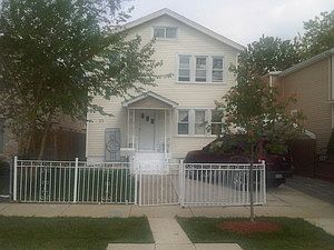 1st image of 113 N 15th Ave