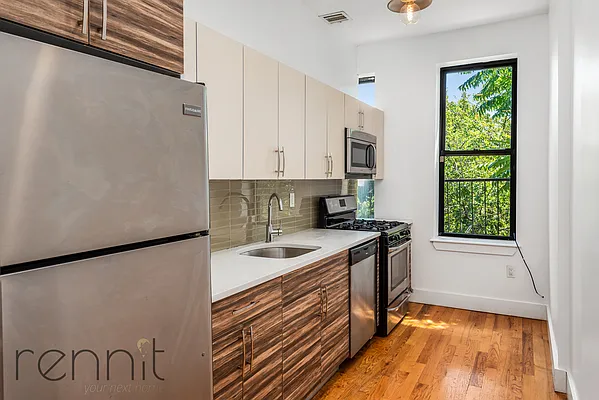 Rented by Rennit Inc. | media 2