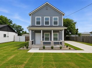 107 Raedels Ave, Springdale, AR 72764