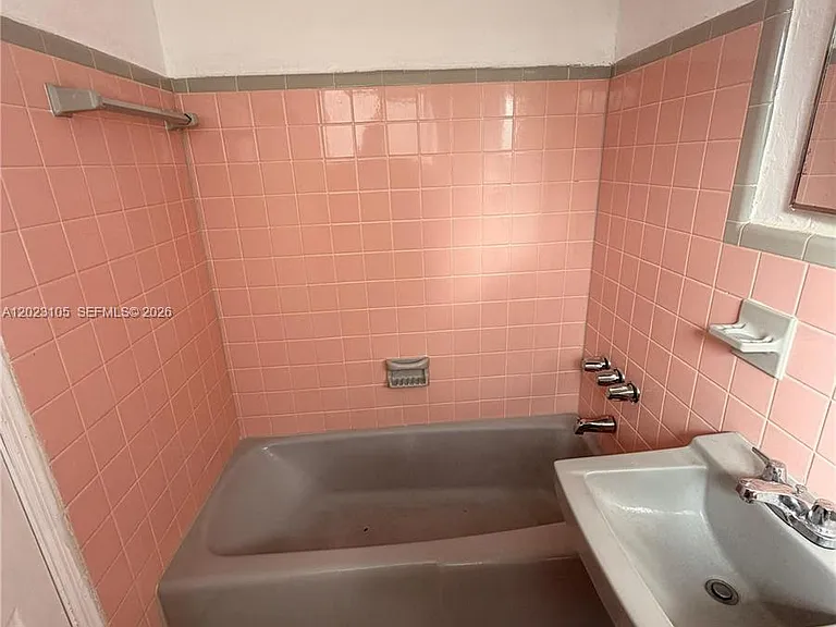 154 W 26th St #2 — Photo 7