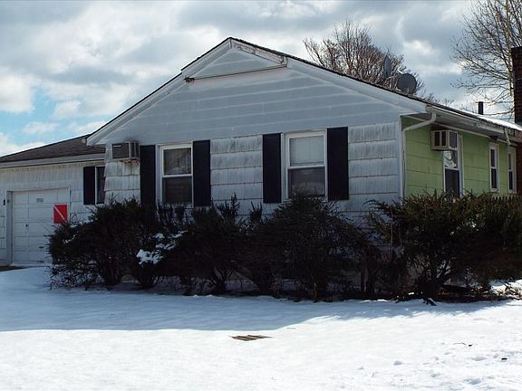 2nd image of 3980 Ann Dr