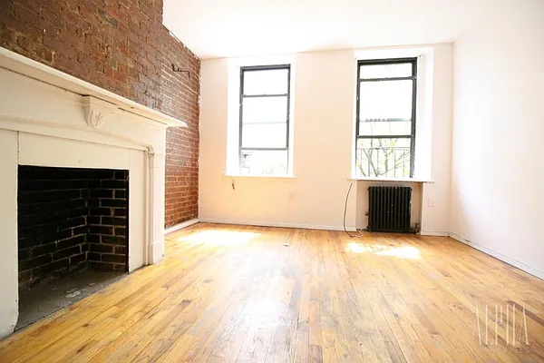 Rented by Alpha Properties NYC I LLC | media 9