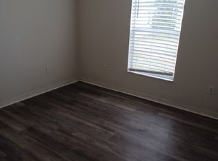 6024 14th St #6024, Zephyrhills, FL 33542