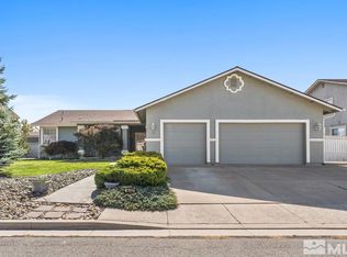 18482 Spicer Lake Ct, Reno, NV 89508