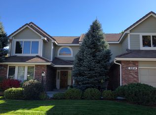 2814 E Nichols Cir, Centennial, CO 80122