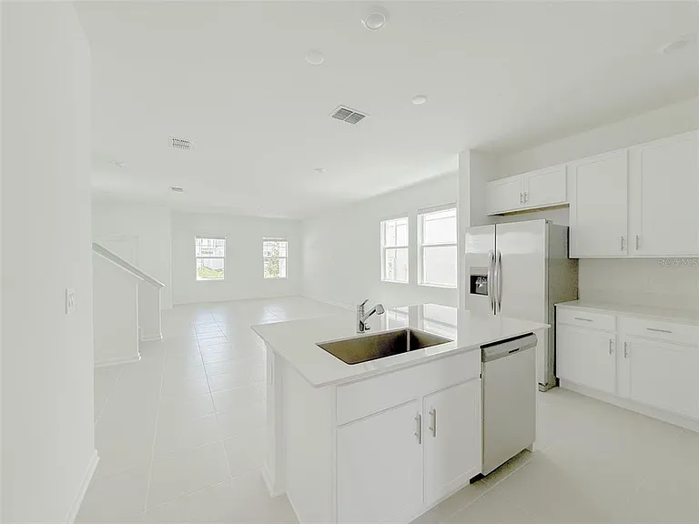 2008 Rider Rain Ln — Photo 16