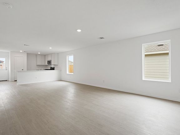 5th image of 25308 Carnation Ct