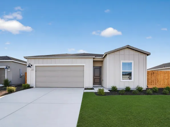248 Merrill Ave, Dinuba, CA 93618