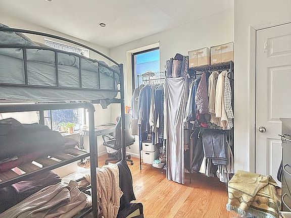 4th image of 320 Manhattan Ave #53D