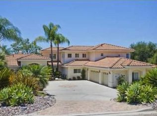 2495 Canyon Creek Rd, Escondido, CA 92025
