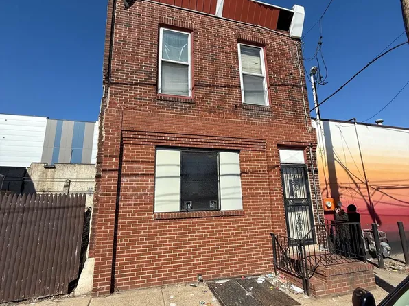 1212 S 31st St, Philadelphia, PA 19146