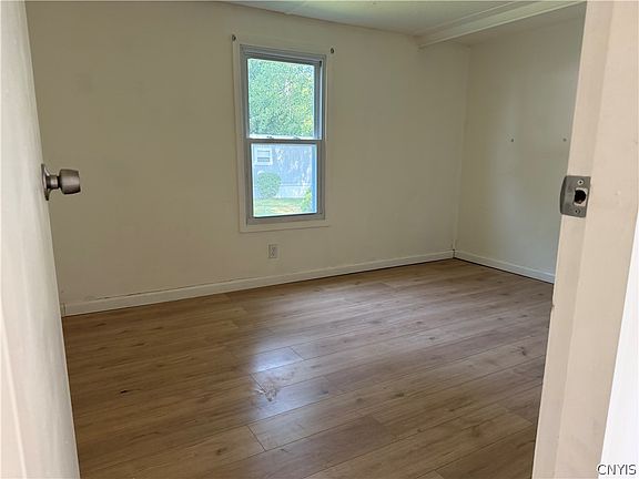 5th image of LOT 402 Rolling Hills Mobile Home Park Ny #5
