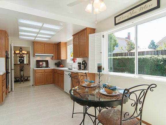 Spacious Kitchen