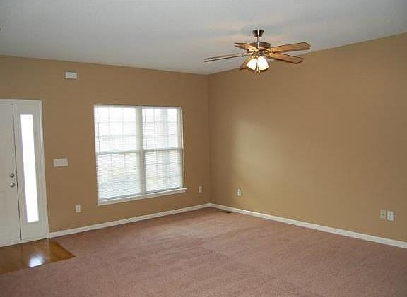2nd image of 3313 N 103rd Ct