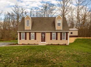 47 Cedarcrest Dr, Waynesboro, VA 22980