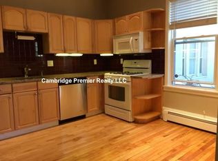 122 Trowbridge St #2, Cambridge, MA 02138