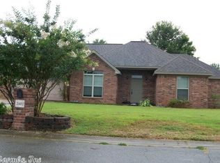 2401 Audley Bolton Dr, Searcy, AR 72143