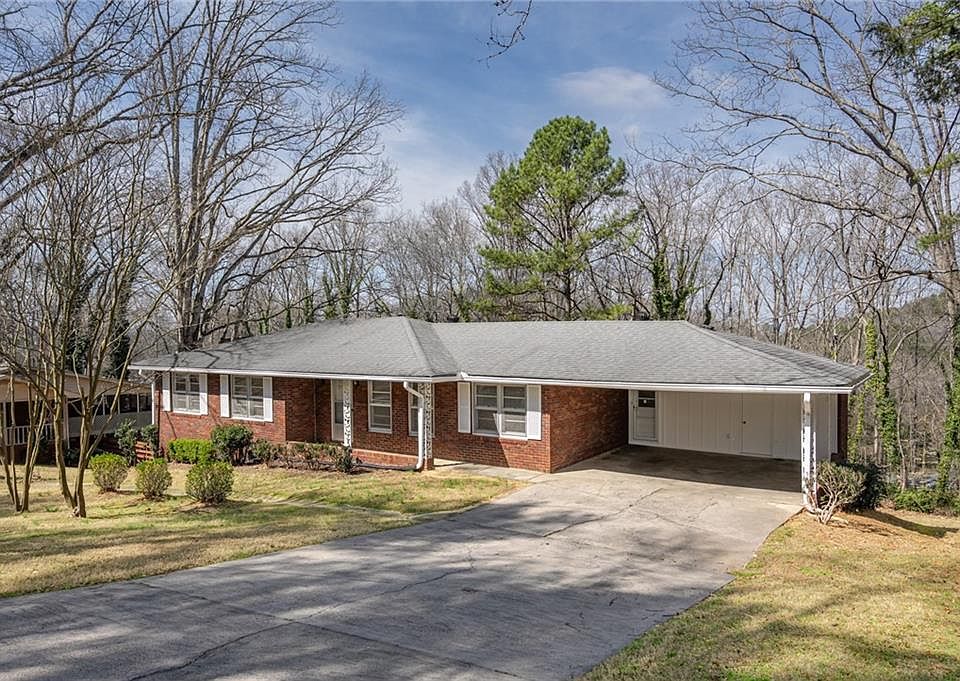 1st image of 33 Summit Dr SE