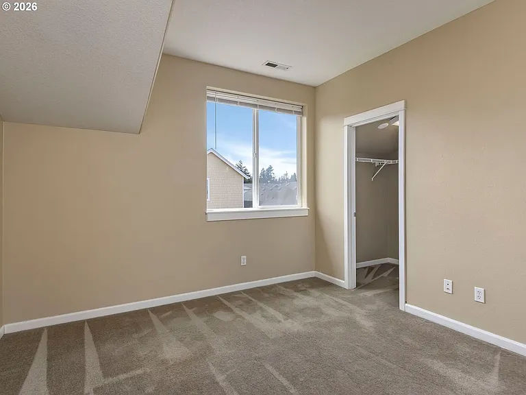830 NW Council Dr — Photo 20