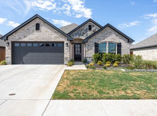 116 Cadyn Dr, Keene, TX 76059