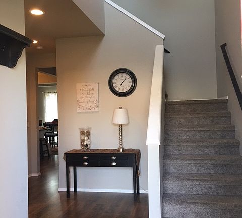 Foyer with high ceilings