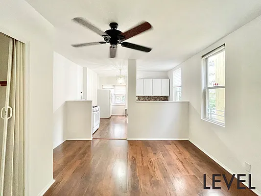 Rented by Level Group | media 14