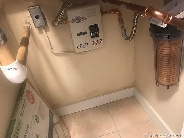 1st image of 5120 SW 40th Ave APT 9A