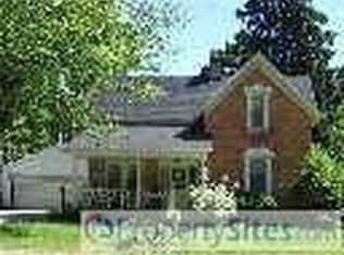 233 Lucy St, Saugatuck, MI