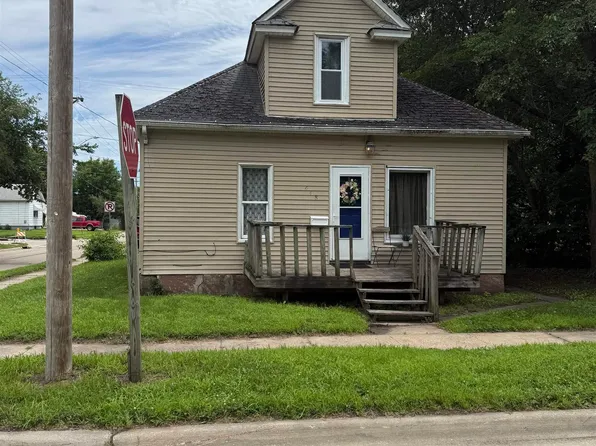 448 Cherry St, Waterloo, IA 50703
