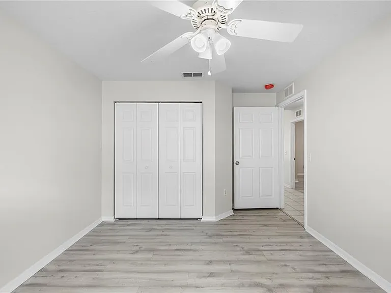 37228 Grassy Hill Ln — Photo 17