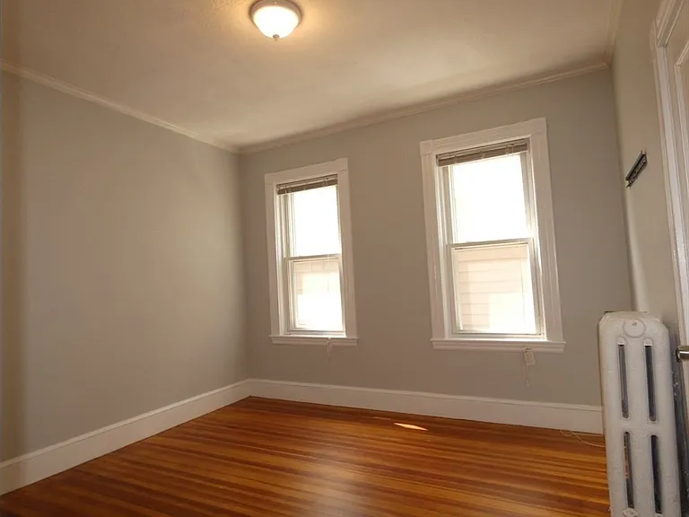 77 Saint Andrew Rd #2 — Photo 9