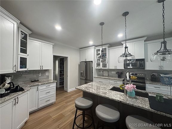 5th image of 112 Ledgestone Estates Ct